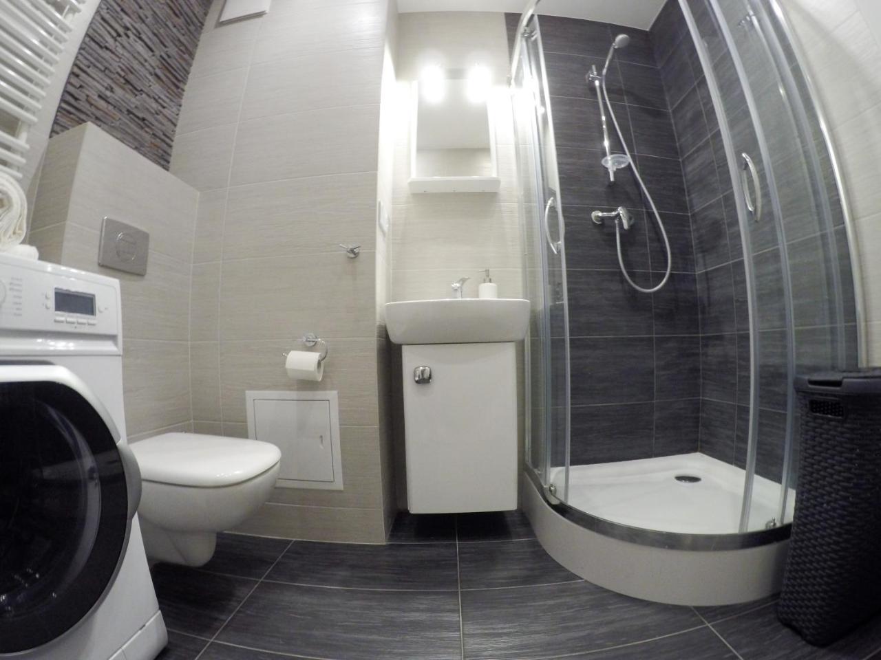 ורשה Apartament Obrzezna 3 Deluxe מראה חיצוני תמונה