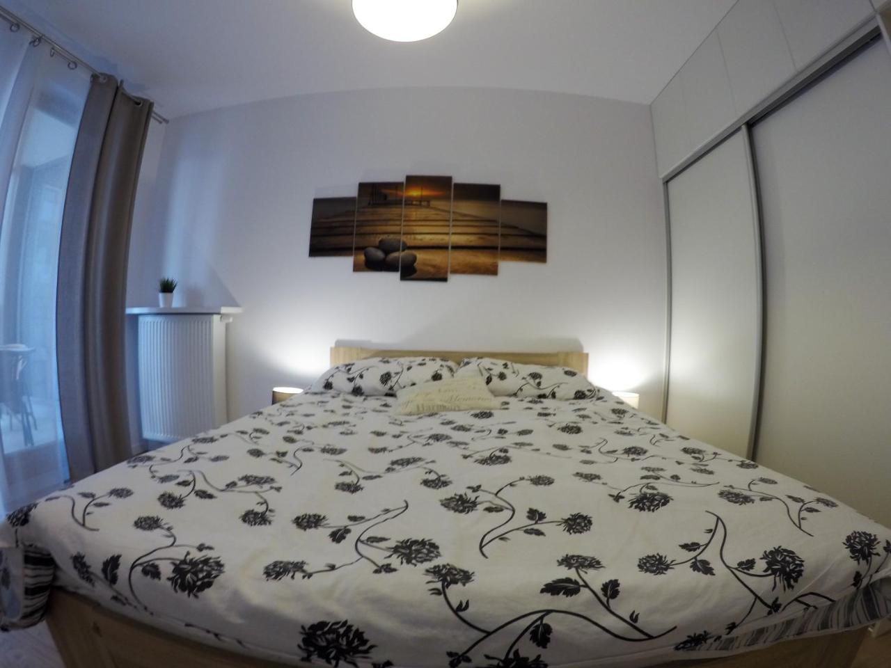 ורשה Apartament Obrzezna 3 Deluxe מראה חיצוני תמונה